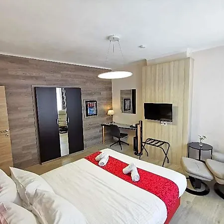 Hotel Cardiff 3*