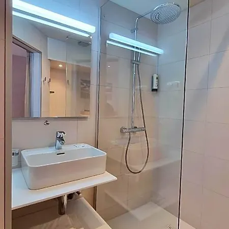 Cardiff Hotel Ostend