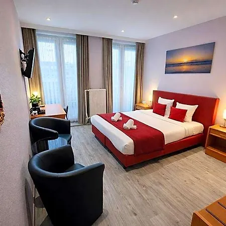 Cardiff Hotel 3*