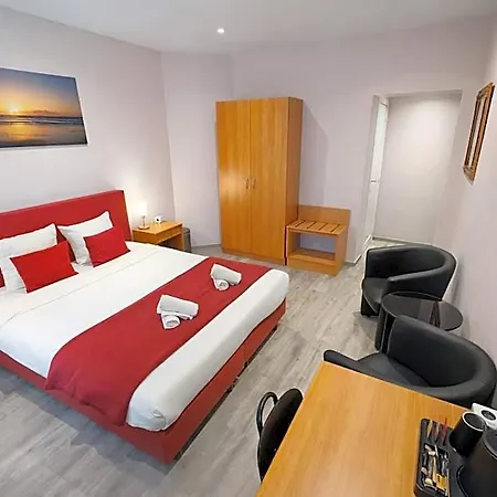 Cardiff Hotel